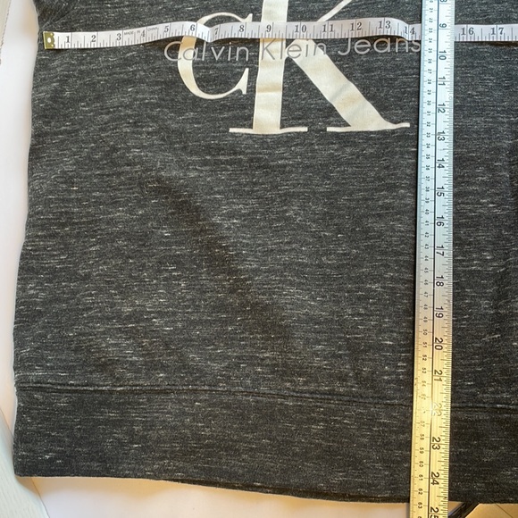 Woman’s Calvin Klein sweatshirt sweater size xs - Picture 7 of 9